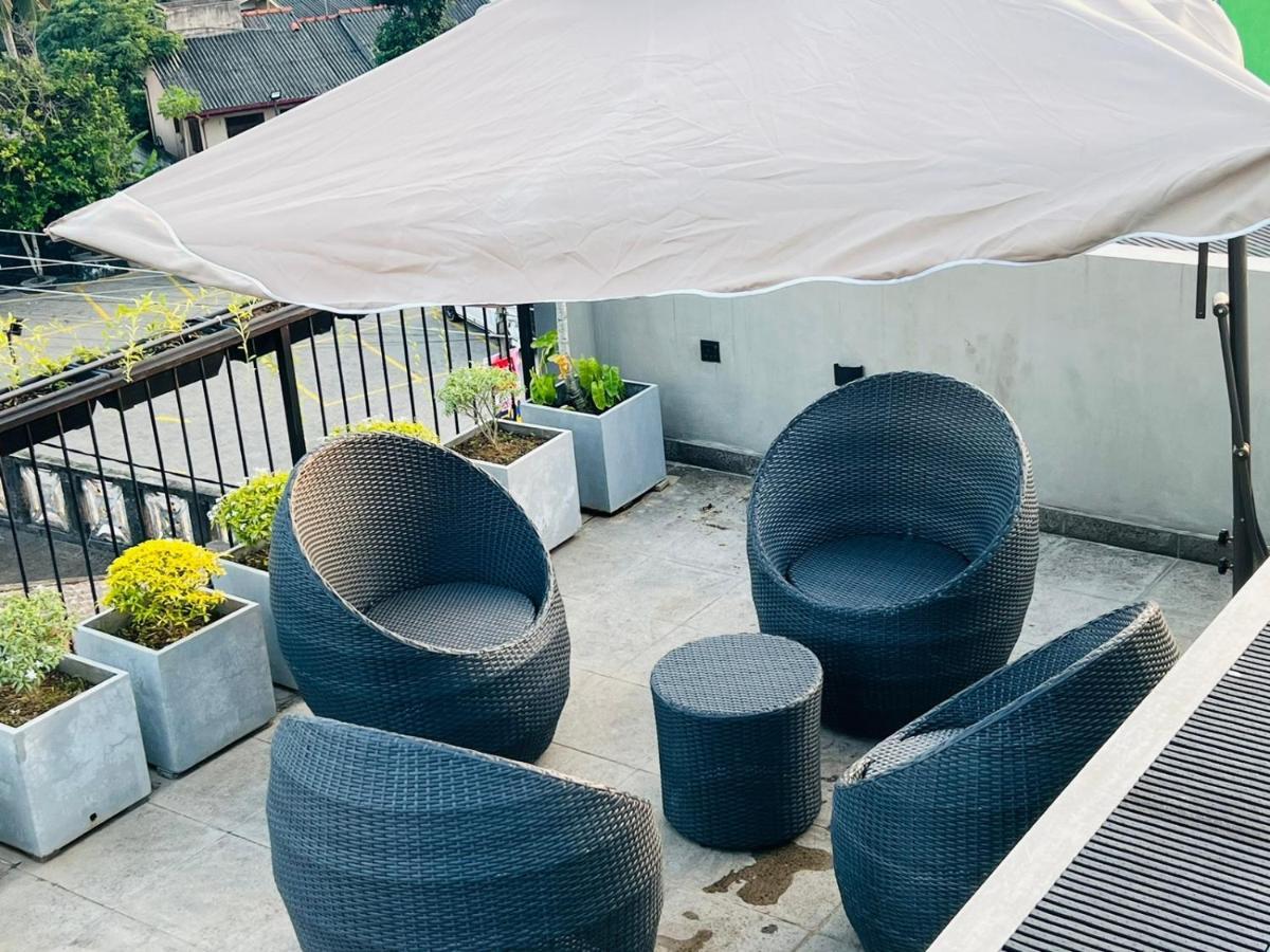 Sketchco Homes Ambalangoda  Buitenkant foto